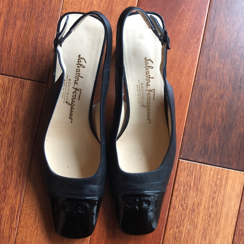 Salvatore ferragamo black square toe slingbacks